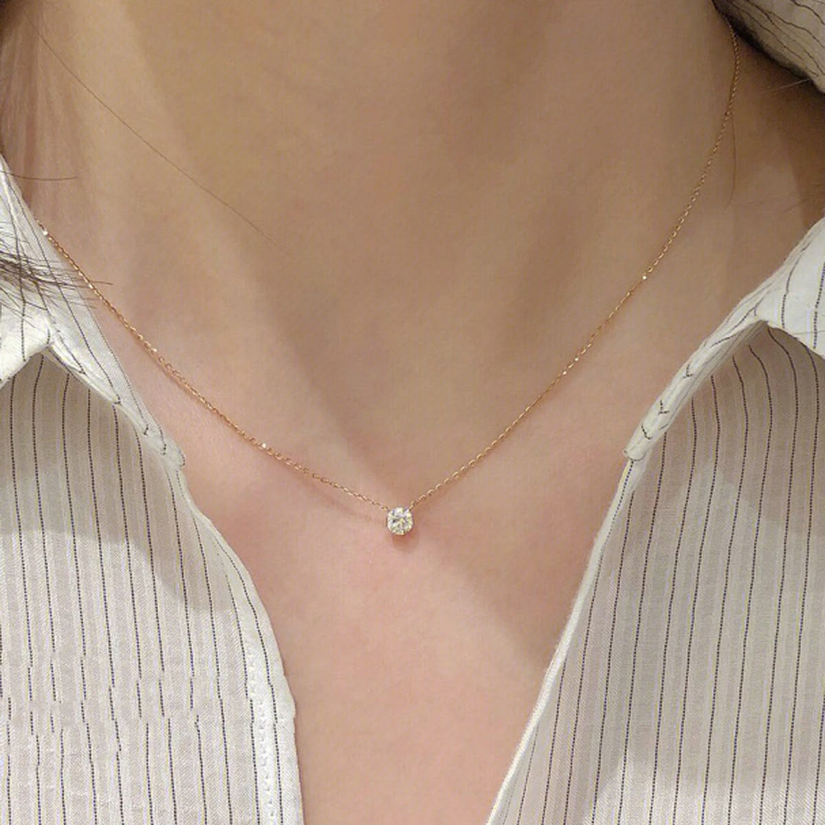 Dainty Solitaire Necklace
