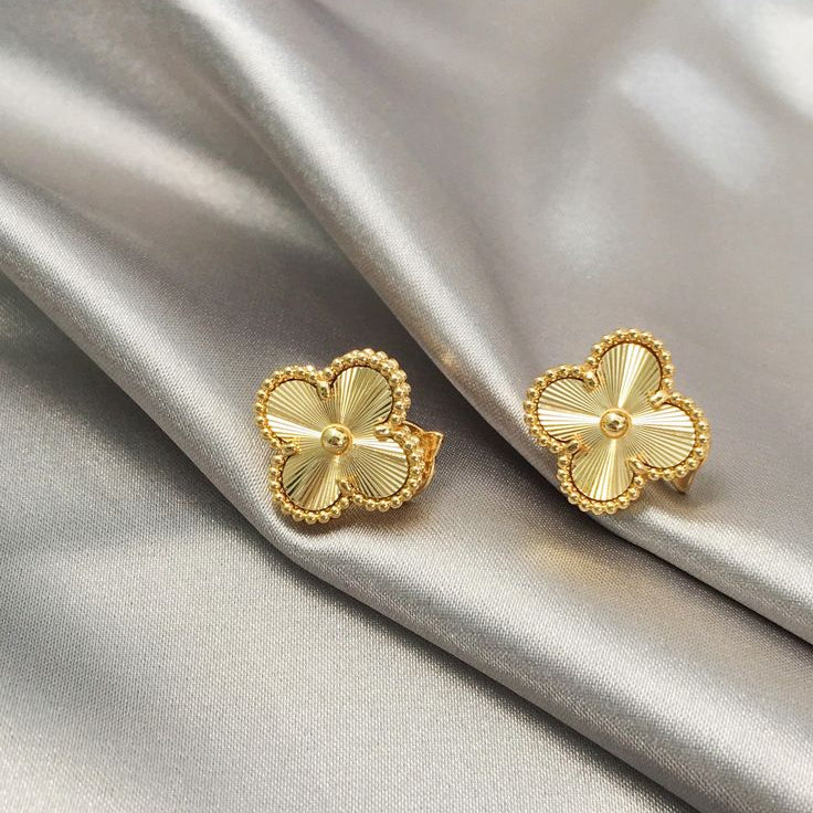 Gold Clover Earring